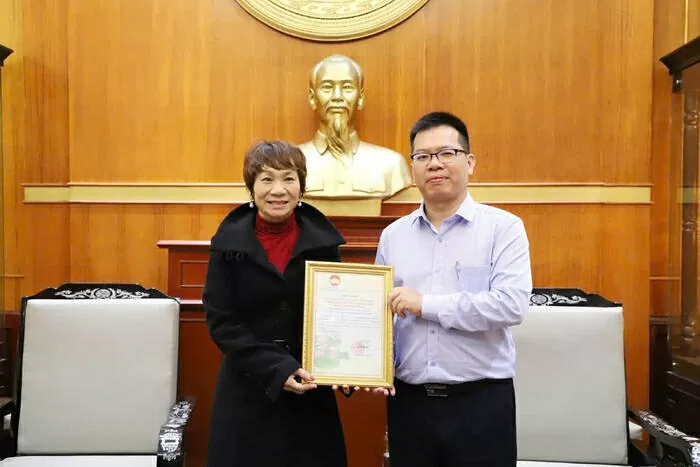 Kiều bào Pháp, Ba Lan và Hàn Quốc ủng hộ đồng bào trong nước khắc phục hậu quả mưa bão